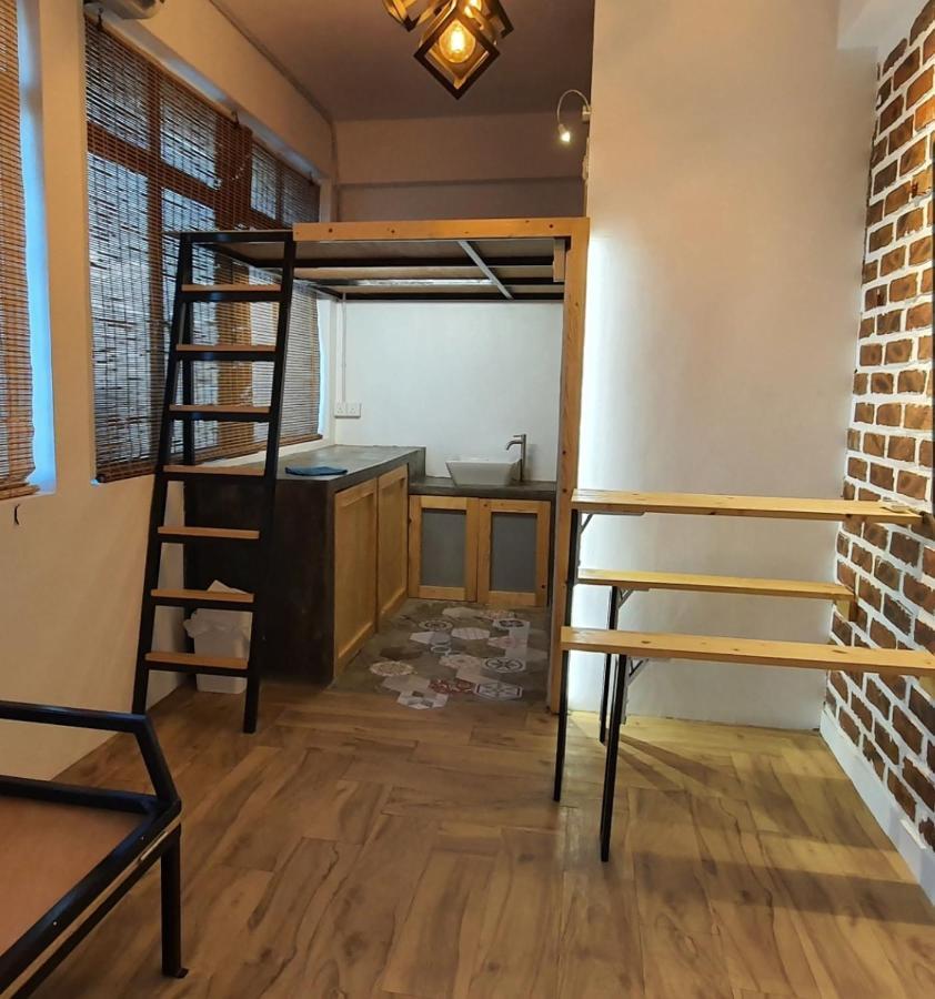 Tiny Home Miri Exterior photo
