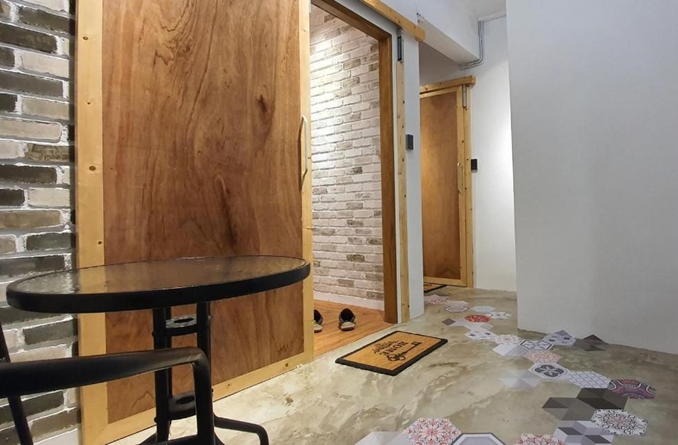 Tiny Home Miri Exterior photo