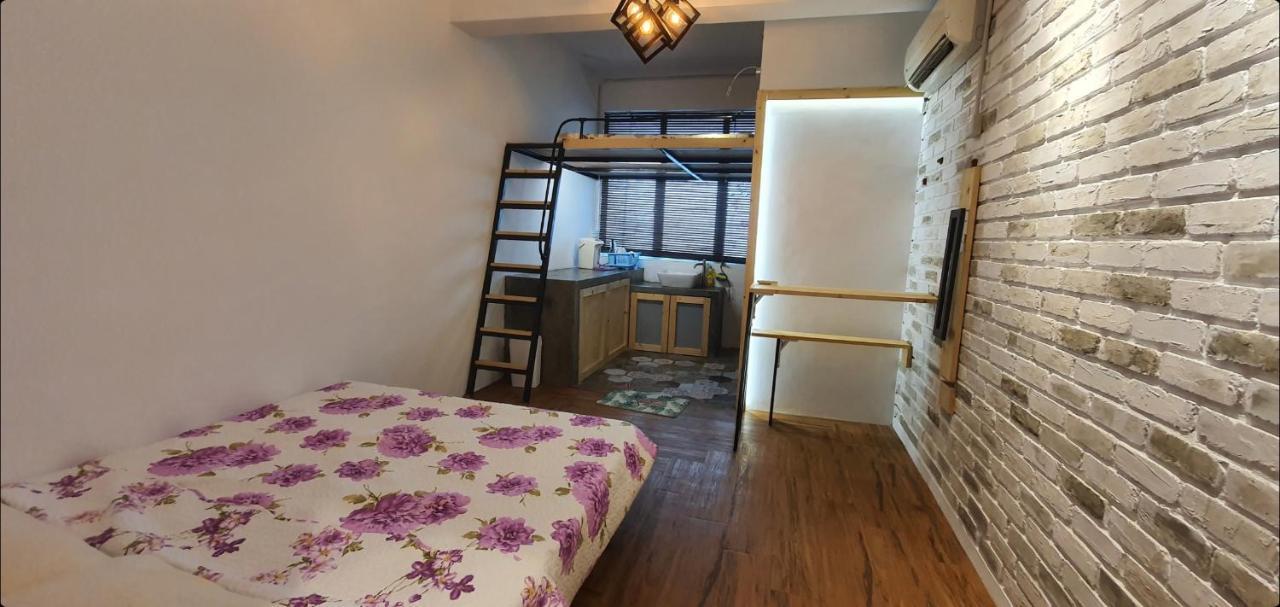 Tiny Home Miri Exterior photo